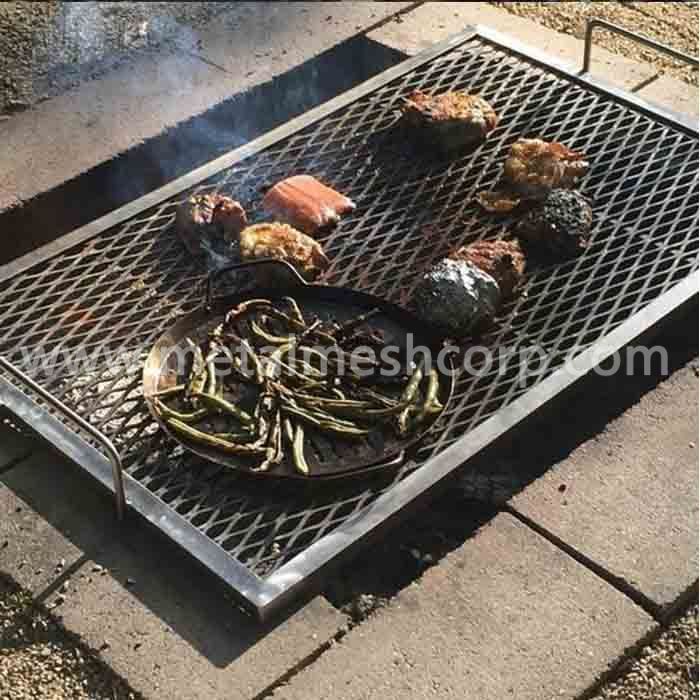 An application scenario or product detail of expanded steel grill grate - Image 10
