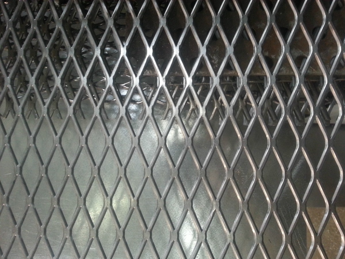 An application scenario or product detail of expanded steel grill grate - Image 19