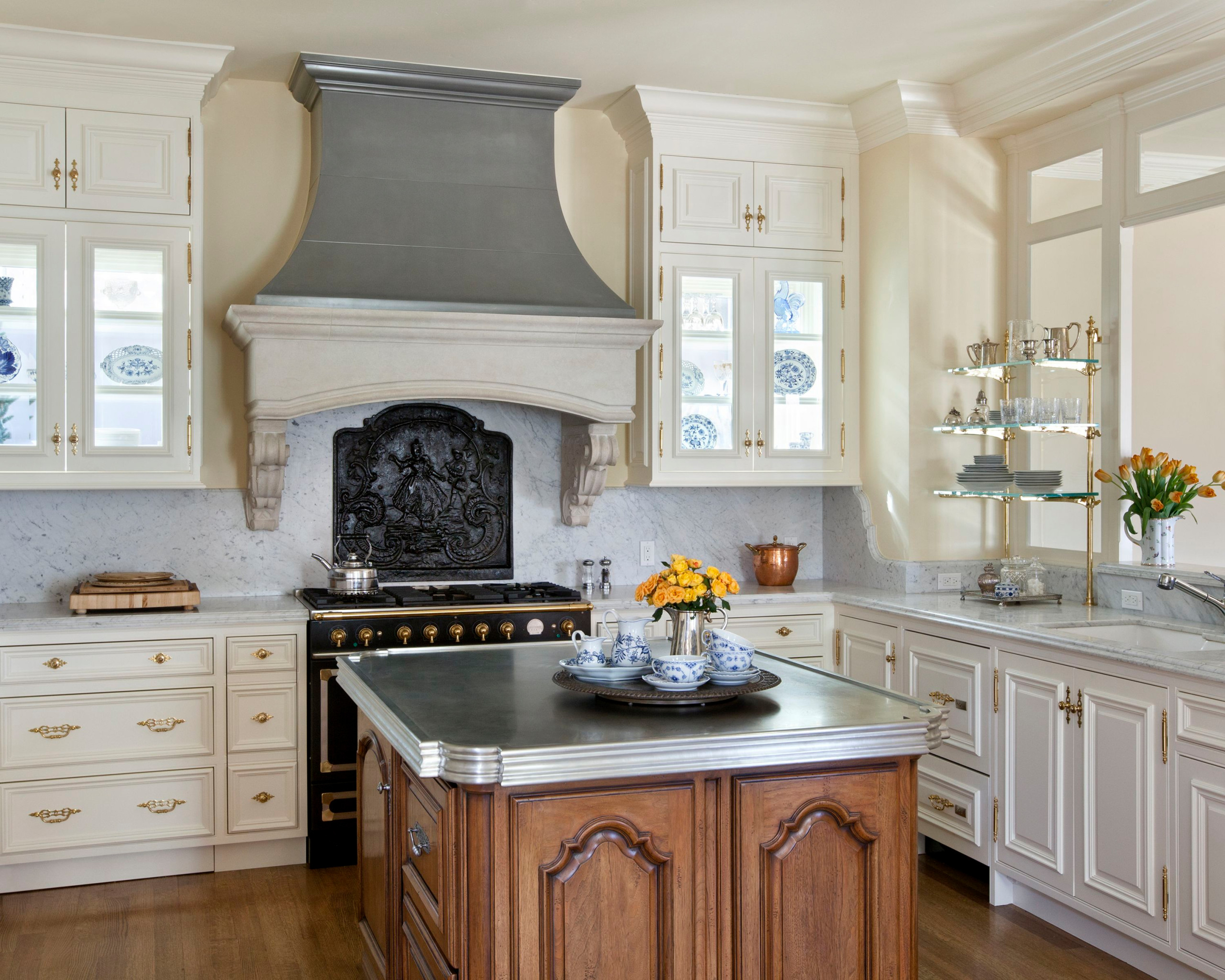 An application scenario or product detail of exposed hinges for kitchen cabinets - Image 3