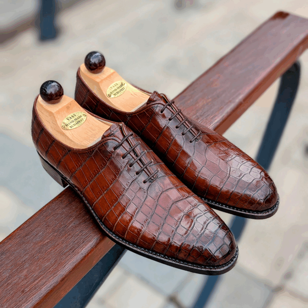 An application scenario or product detail of eyelet shoes - Image 21