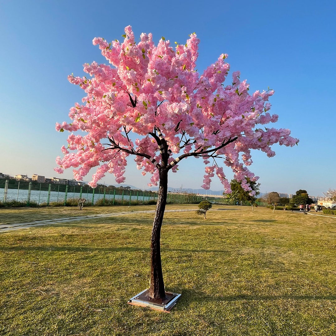 An application scenario or product detail of fake cherry blossom tree - Image 6