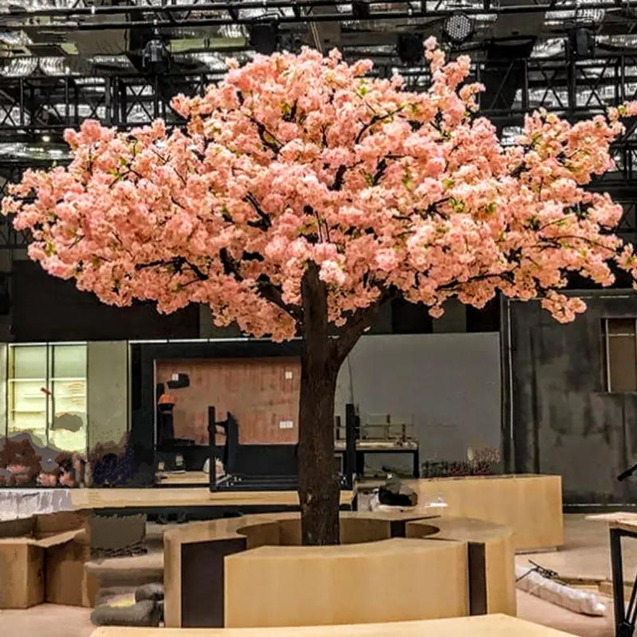 An application scenario or product detail of faux cherry blossom tree - Image 20
