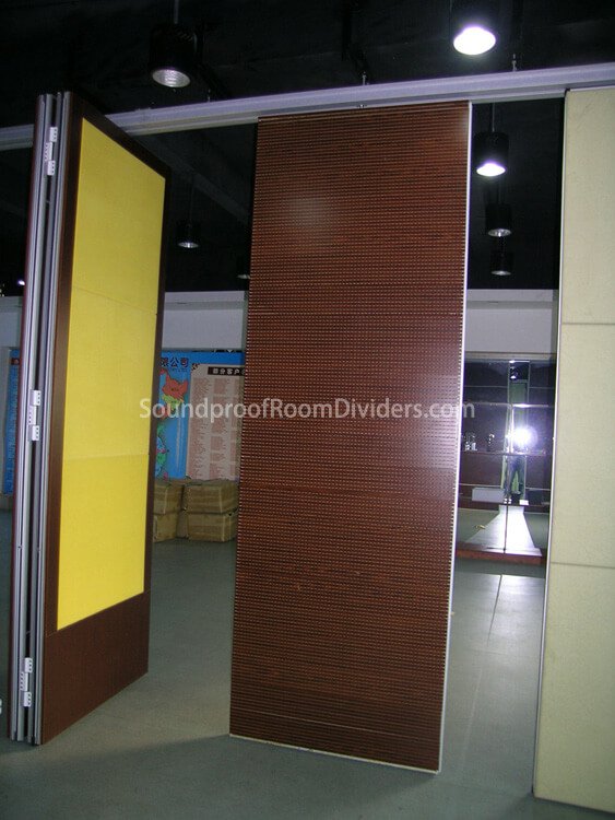 An application scenario or product detail of floor to ceiling room divider - Image 13