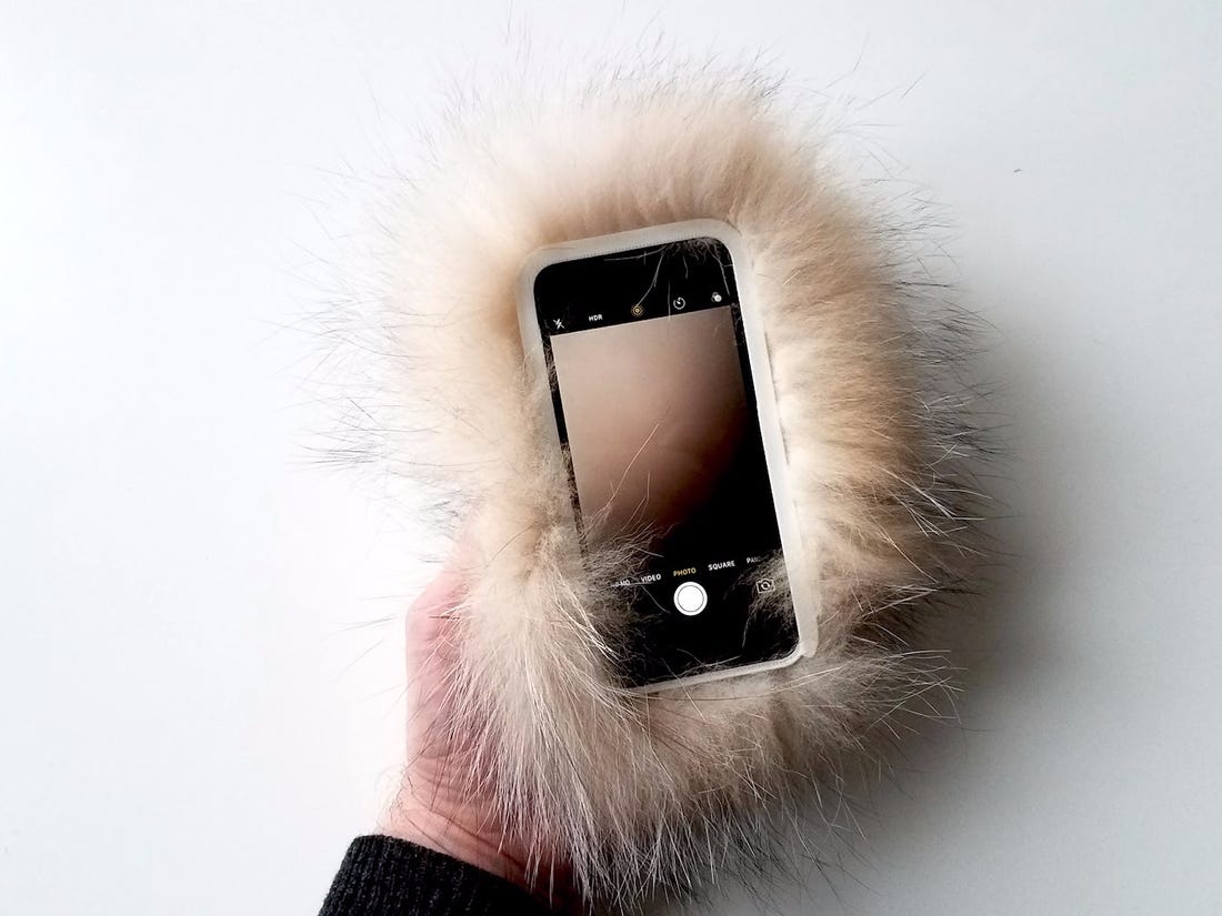 An application scenario or product detail of fluffy phkne case - Image 18