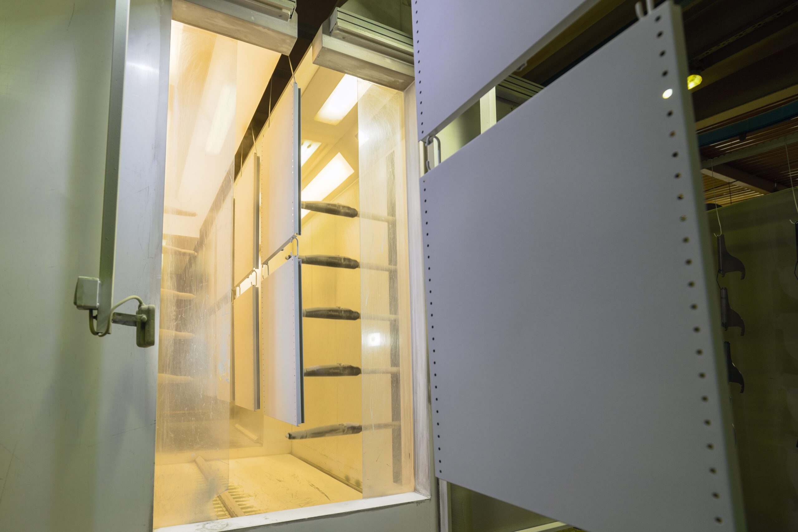 An application scenario or product detail of fluidized bed powder coating - Image 5