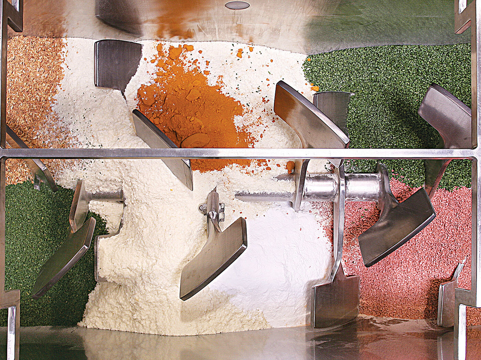 An application scenario or product detail of fluidizing mixer - Image 16