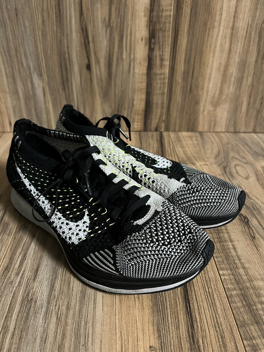 An application scenario or product detail of flyknit racer 1688 - Image 8