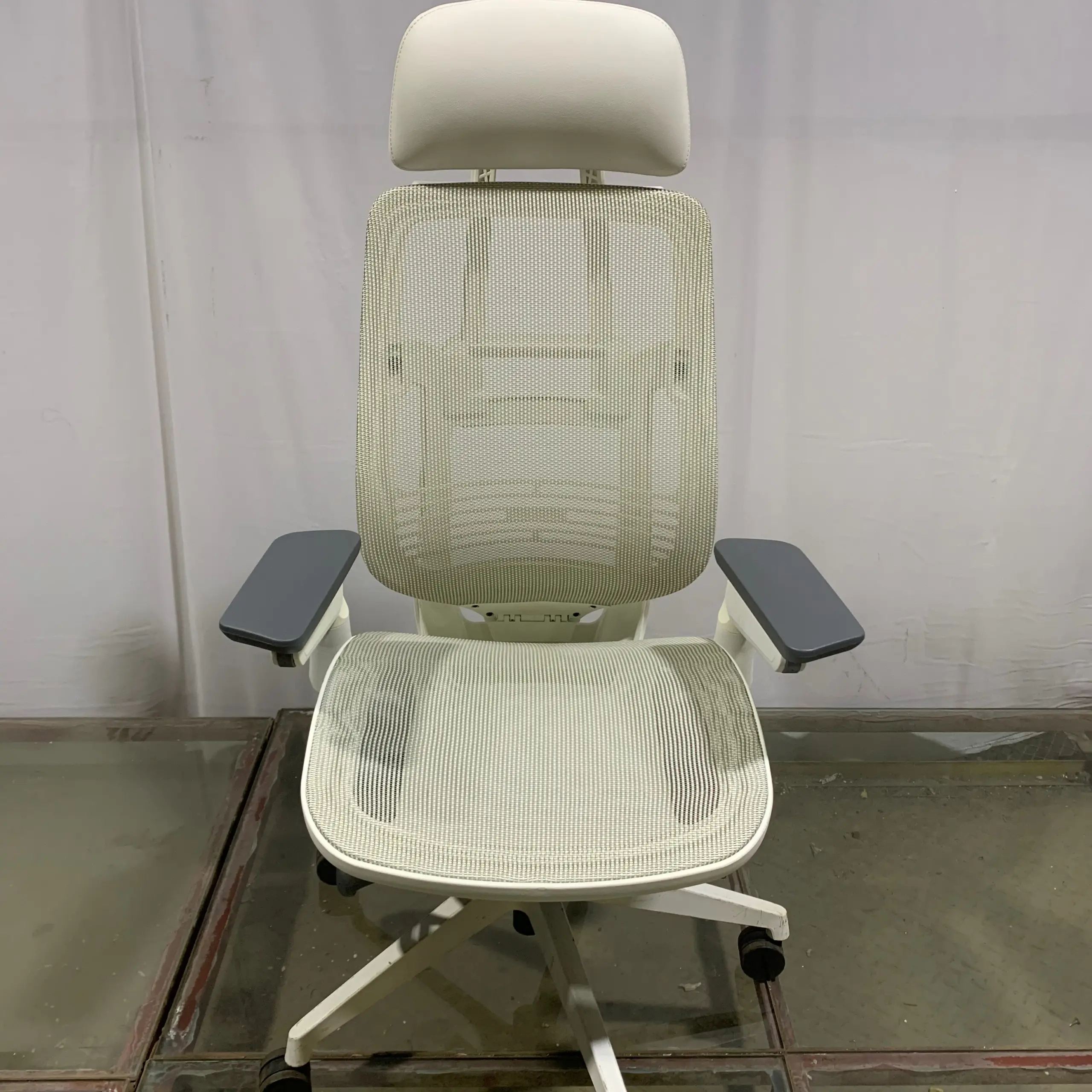 An application scenario or product detail of foshan eagleseating reviews - Image 6