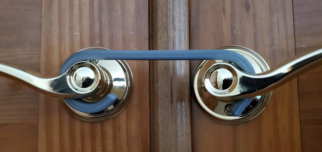 An application scenario or product detail of french door latch options - Image 17