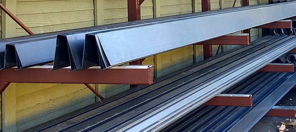 An application scenario or product detail of galvanized steel gutters - Image 14