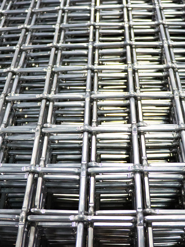 An application scenario or product detail of galvanized wire mesh - Image 2