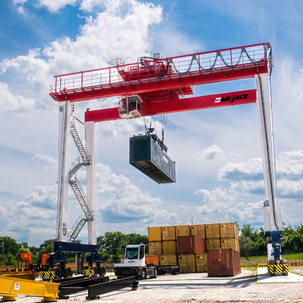 关于 gantry crane 的说明性图片