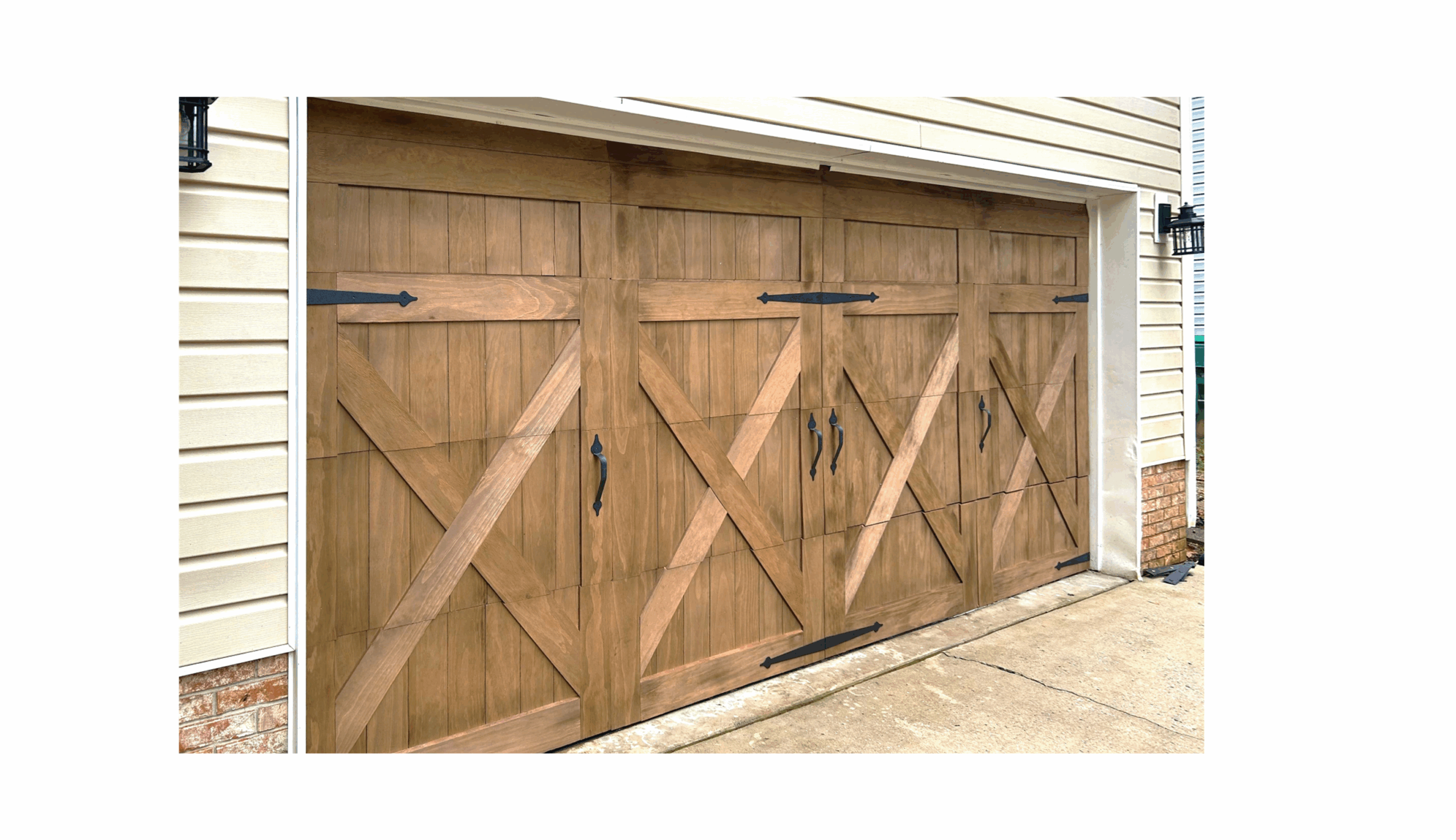 An application scenario or product detail of garage door skins - Image 11