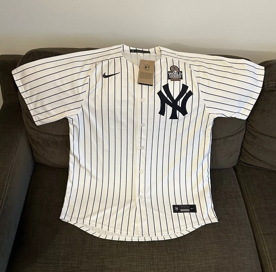 An application scenario or product detail of giancarlo stanton jersey - Image 4