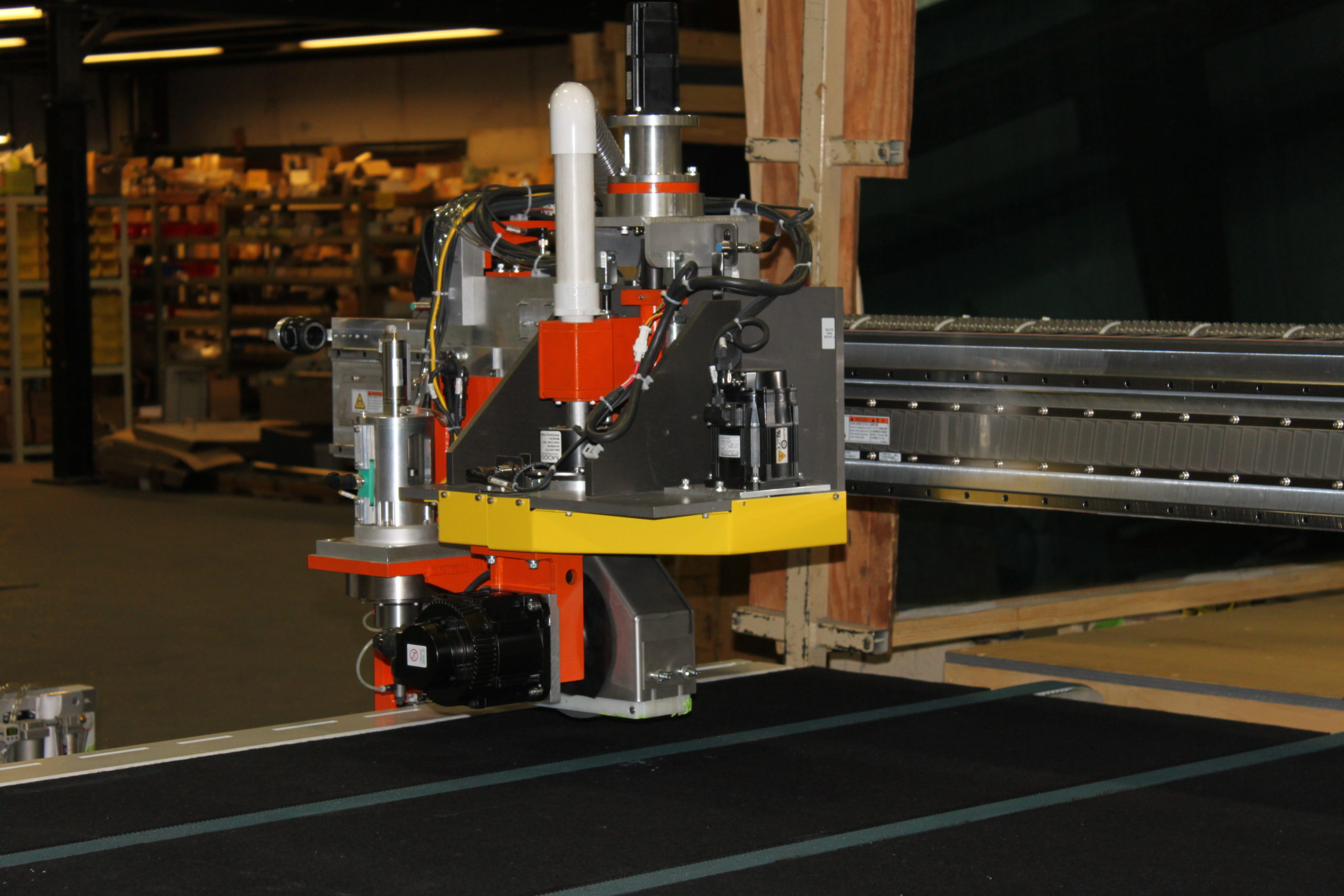 An application scenario or product detail of glass cutter machine - Image 18