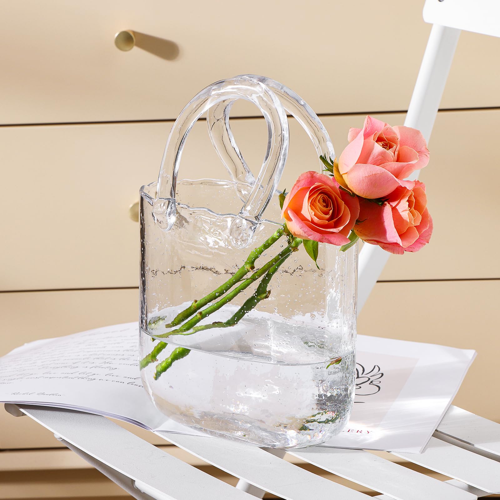 An application scenario or product detail of glass purse vase - Image 4