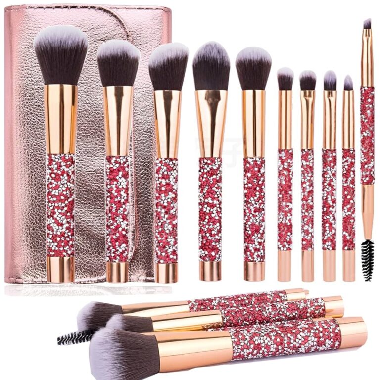 Featured image for the glitz and glam makeup brushes guide