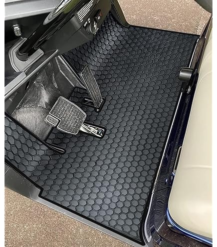 An application scenario or product detail of golf bag cart rubber mat - Image 12