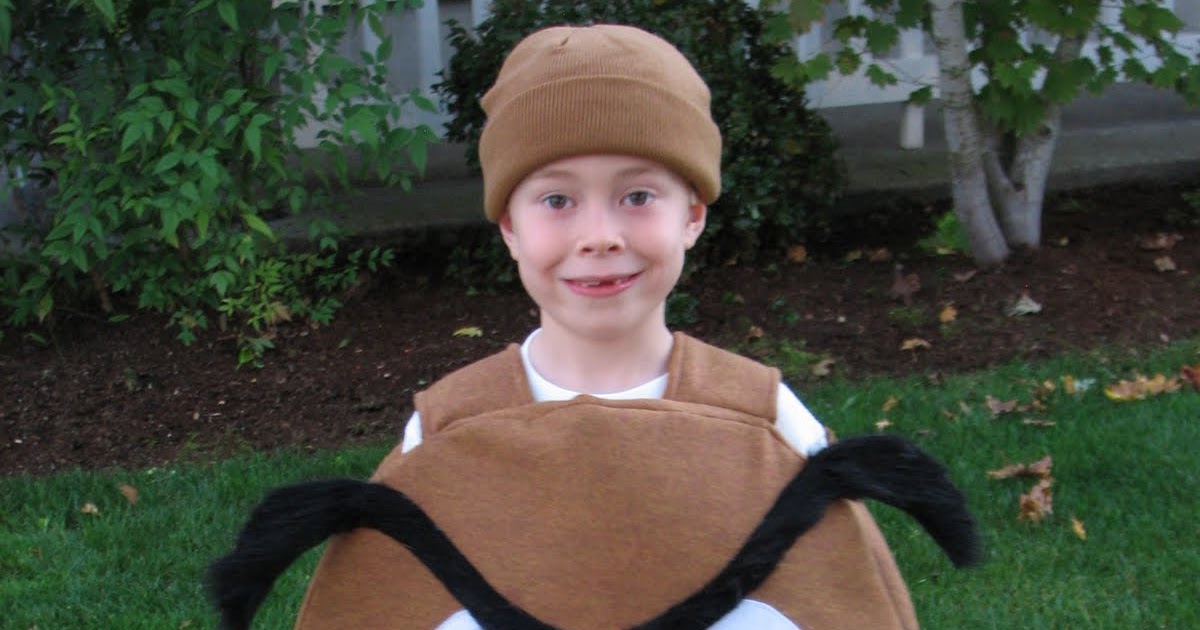 An application scenario or product detail of goomba costume - Image 24