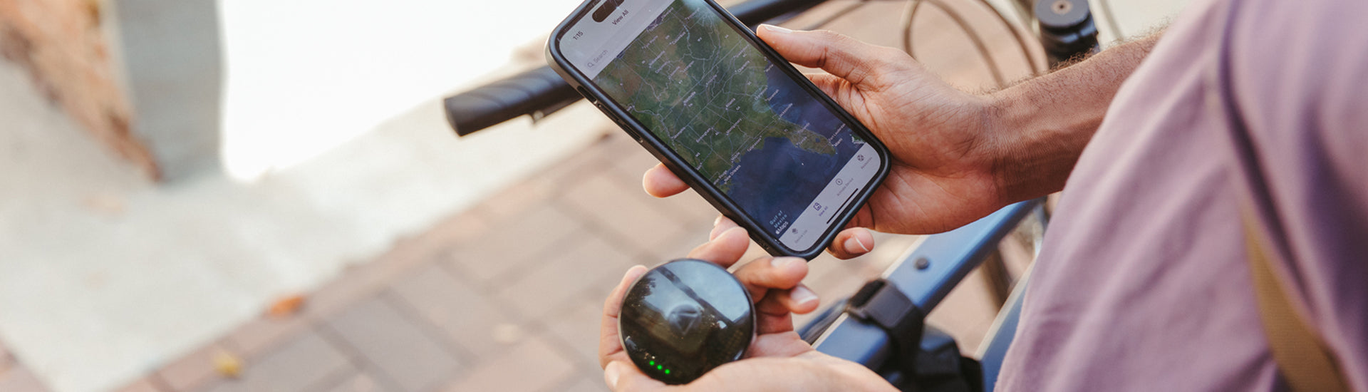 An application scenario or product detail of gps trackable phones - Image 15