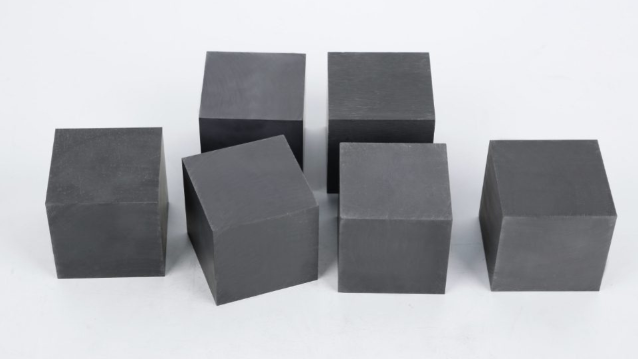 Featured image for the graphite blocks guide