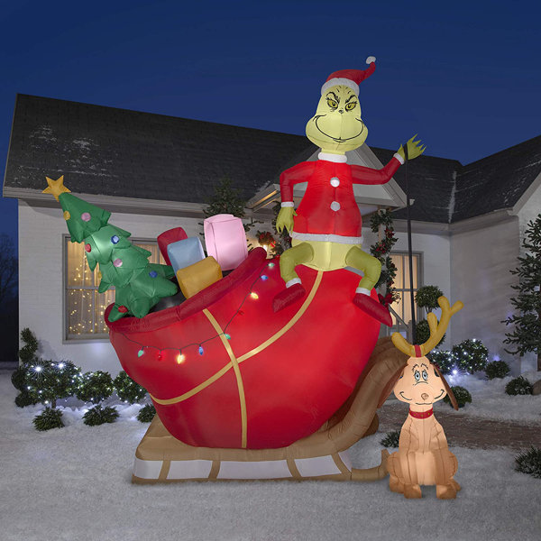 An application scenario or product detail of grinch outdoor decorations - Image 4