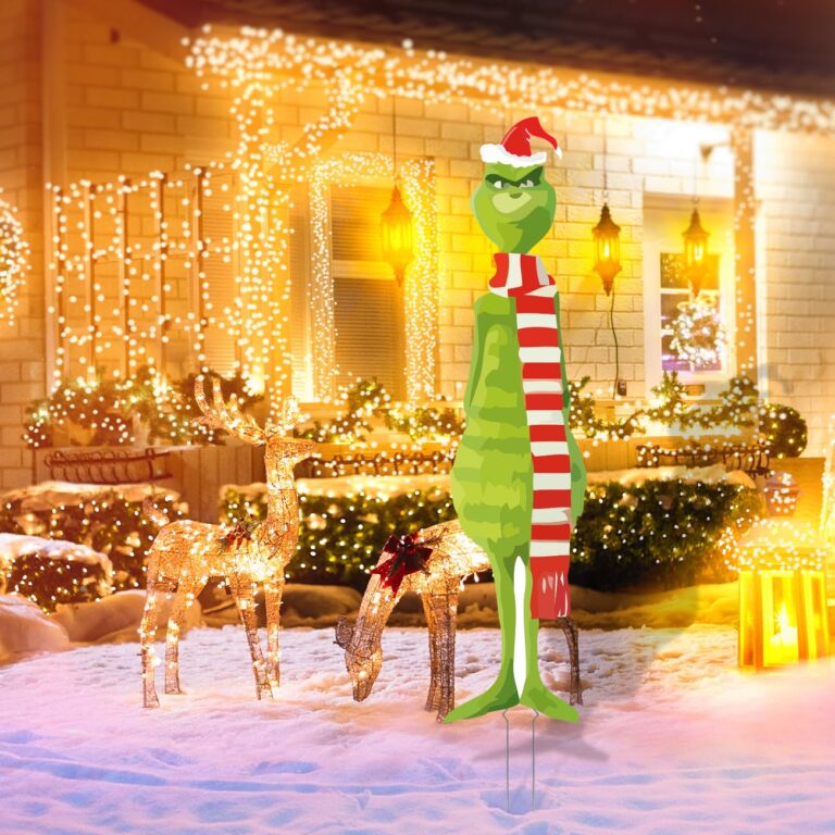 Featured image for the grinch outdoor decorations guide