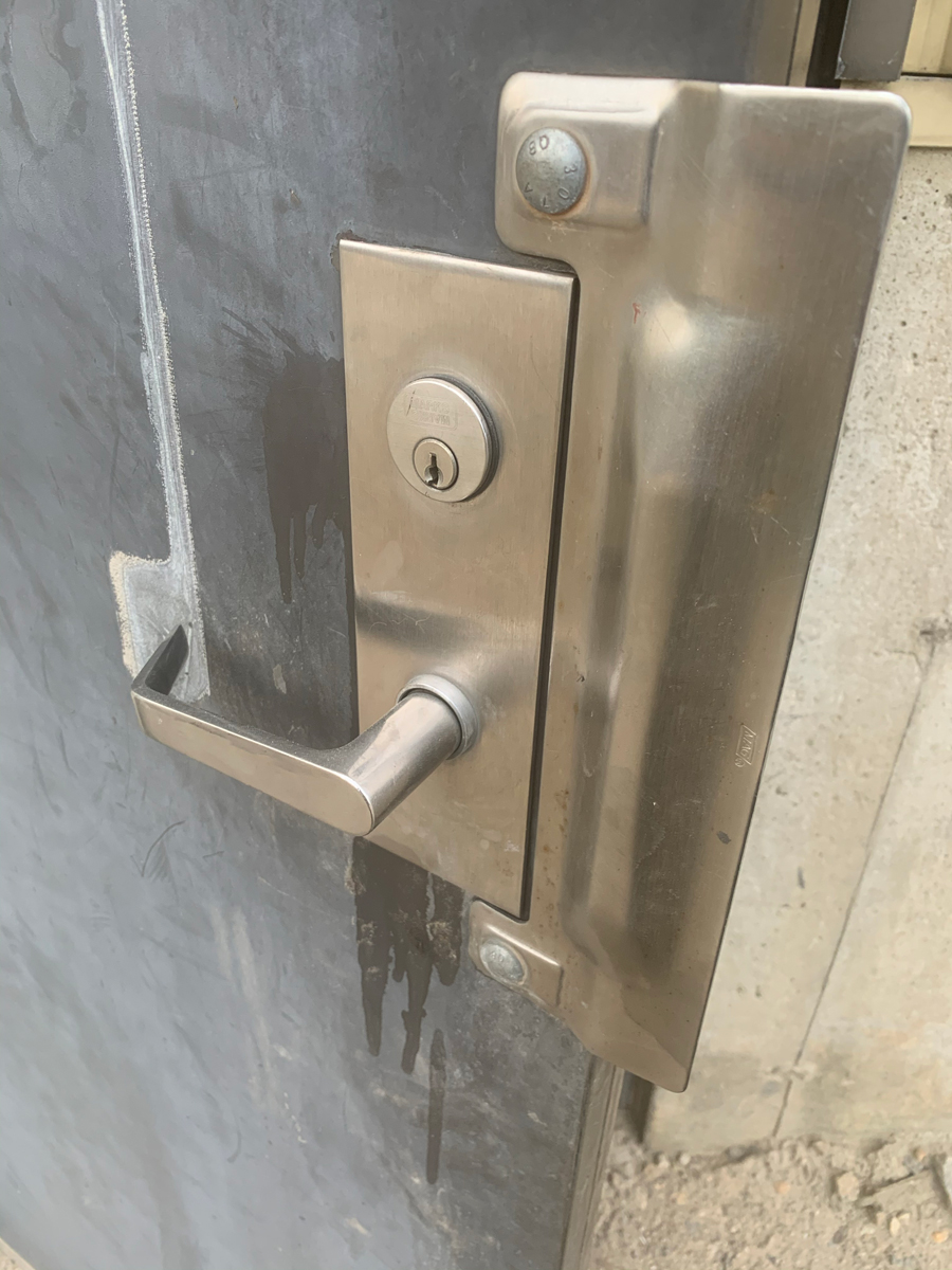 An application scenario or product detail of guard latch - Image 20