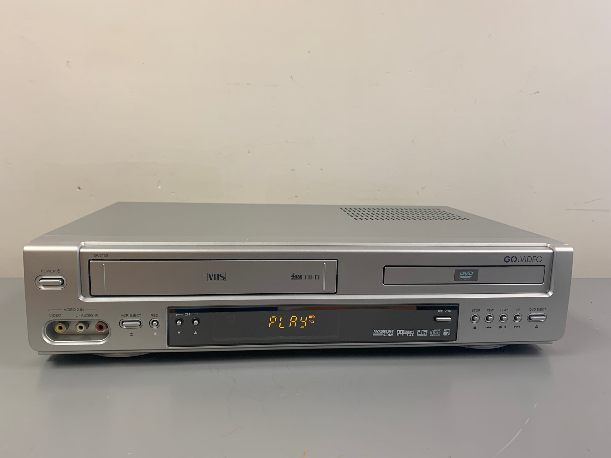 An application scenario or product detail of gvif dvd player - Image 21