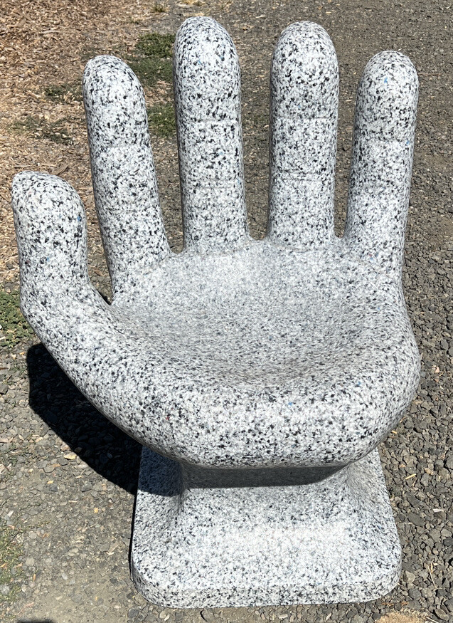 Featured image for the hand chairs guide