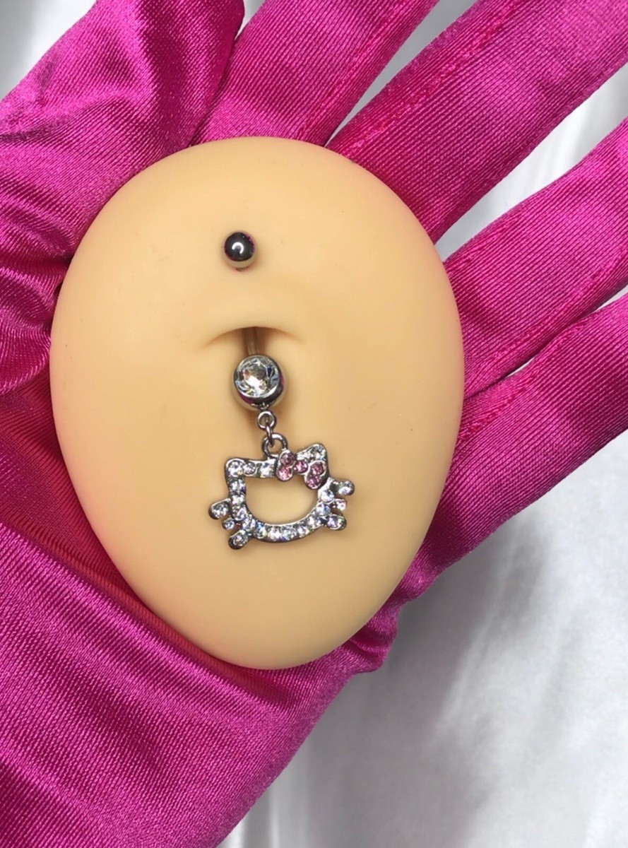 An application scenario or product detail of hello kitty belly ring - Image 11