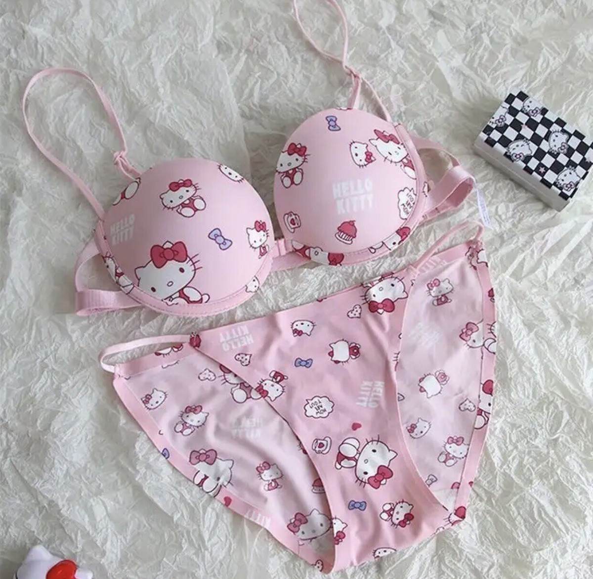 An application scenario or product detail of hello kitty lingerie - Image 6