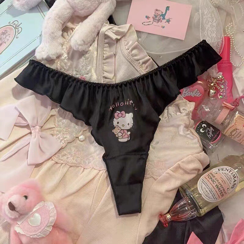An application scenario or product detail of hello kitty thong - Image 14