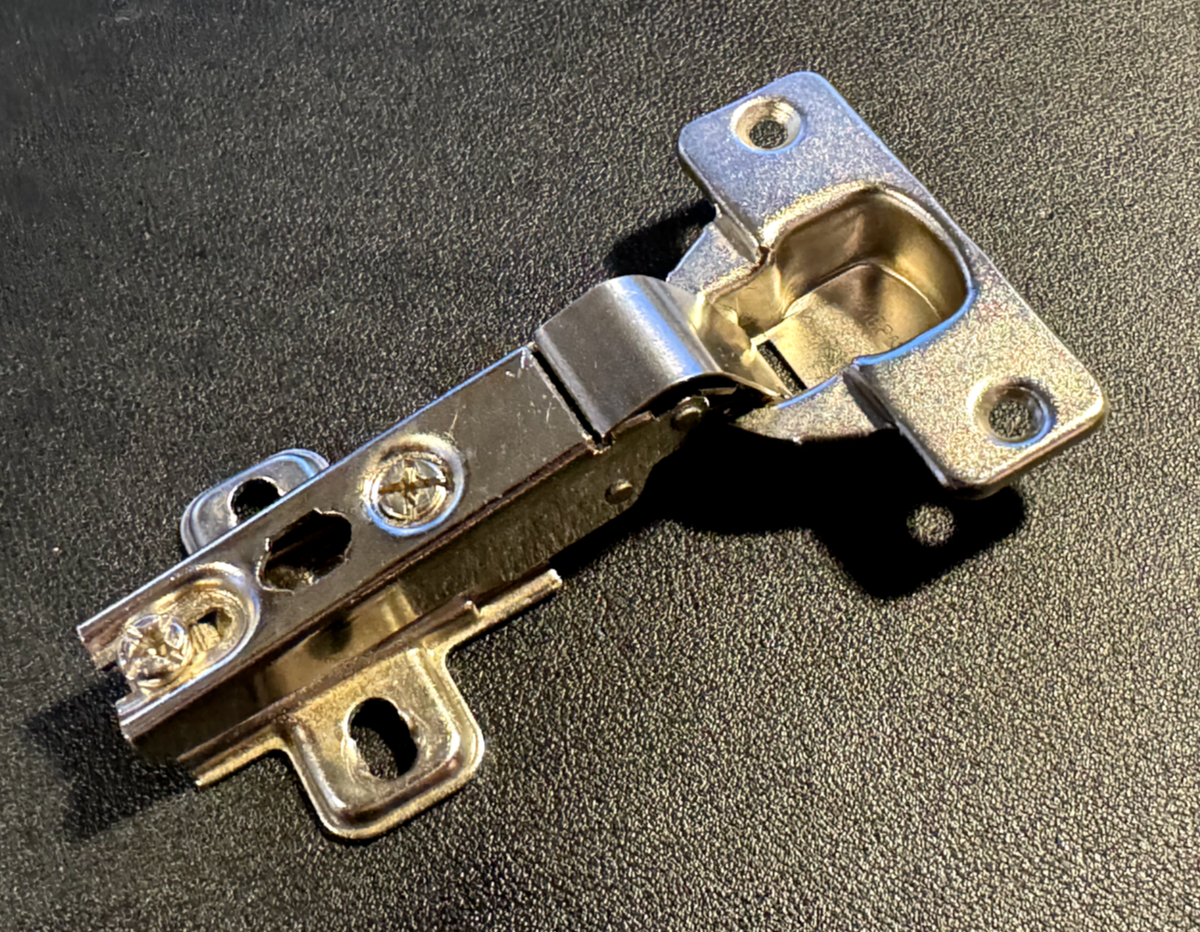 Featured image for the hinge 654.375.53 guide