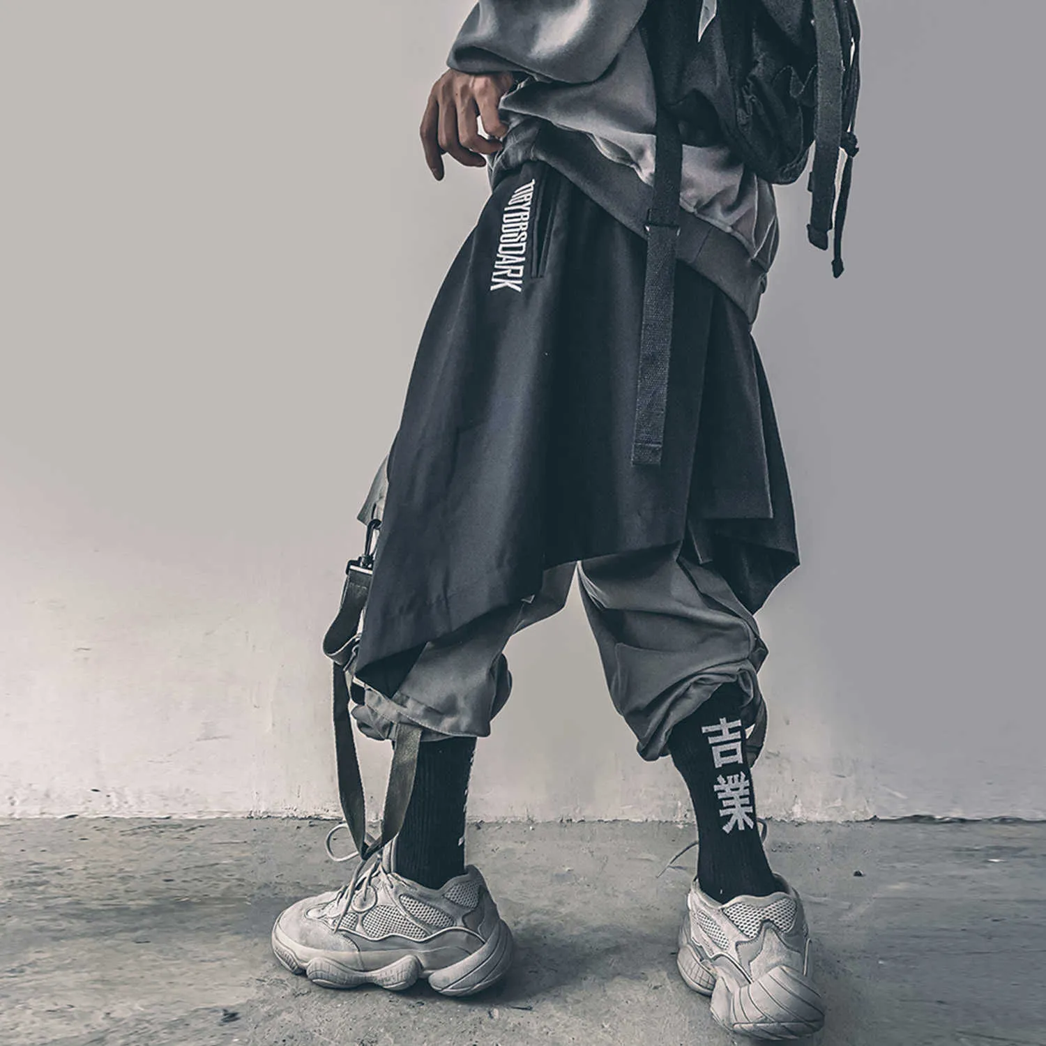 An application scenario or product detail of hip hop goth fashion for men - Image 4