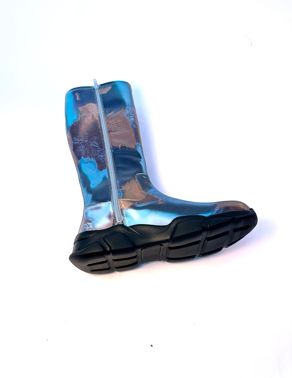 An application scenario or product detail of holographic knee high space boots - Image 16