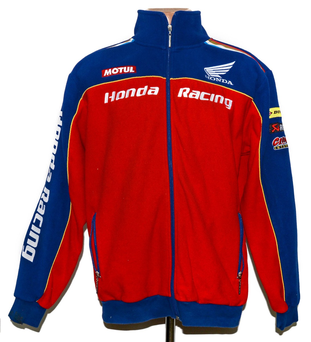 An application scenario or product detail of honda racing jacket - Image 1