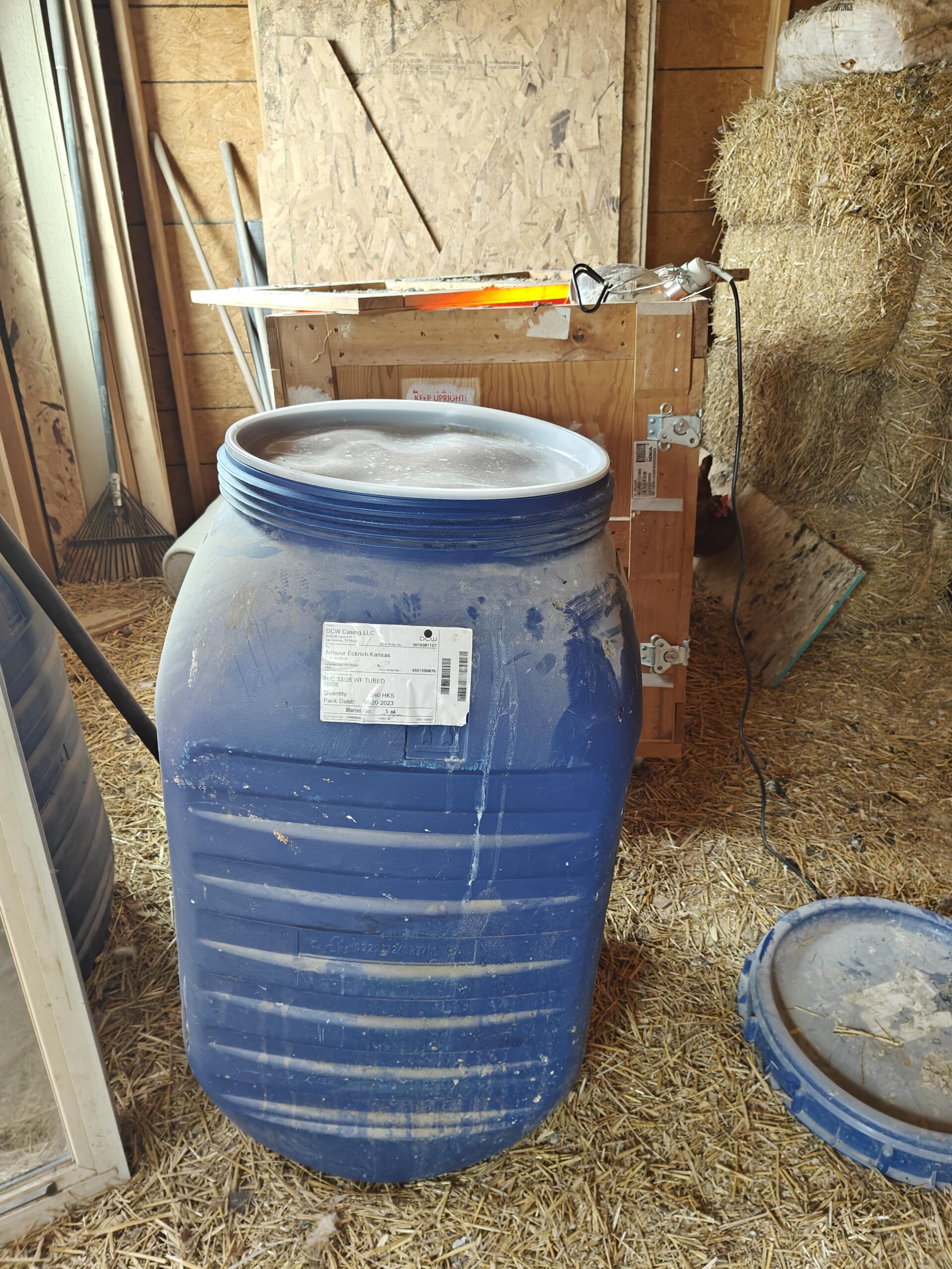 An application scenario or product detail of how much does a 55 gallon drum of corn weigh - Image 12