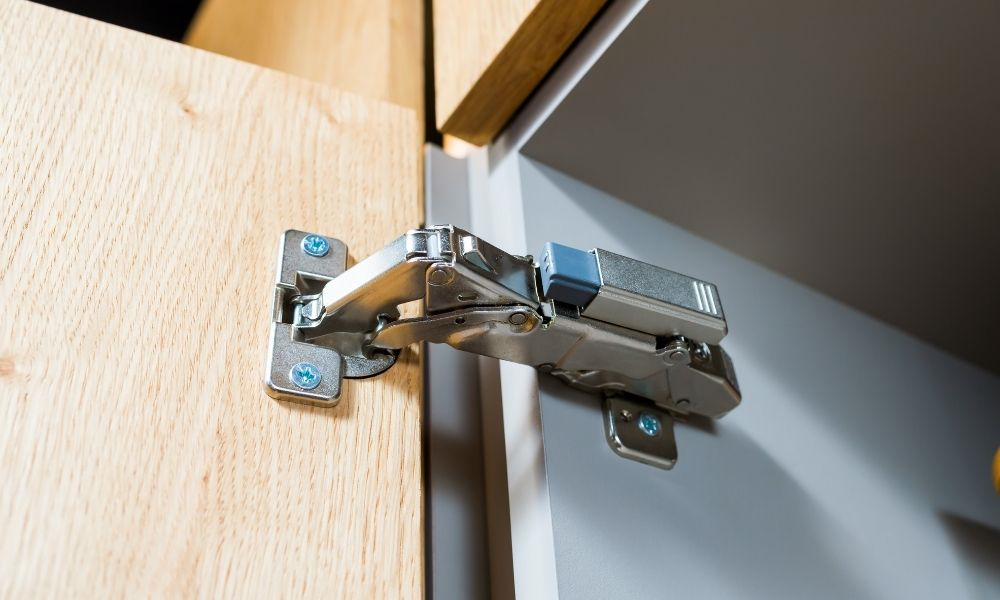 An application scenario or product detail of how to install concealed hinges - Image 15