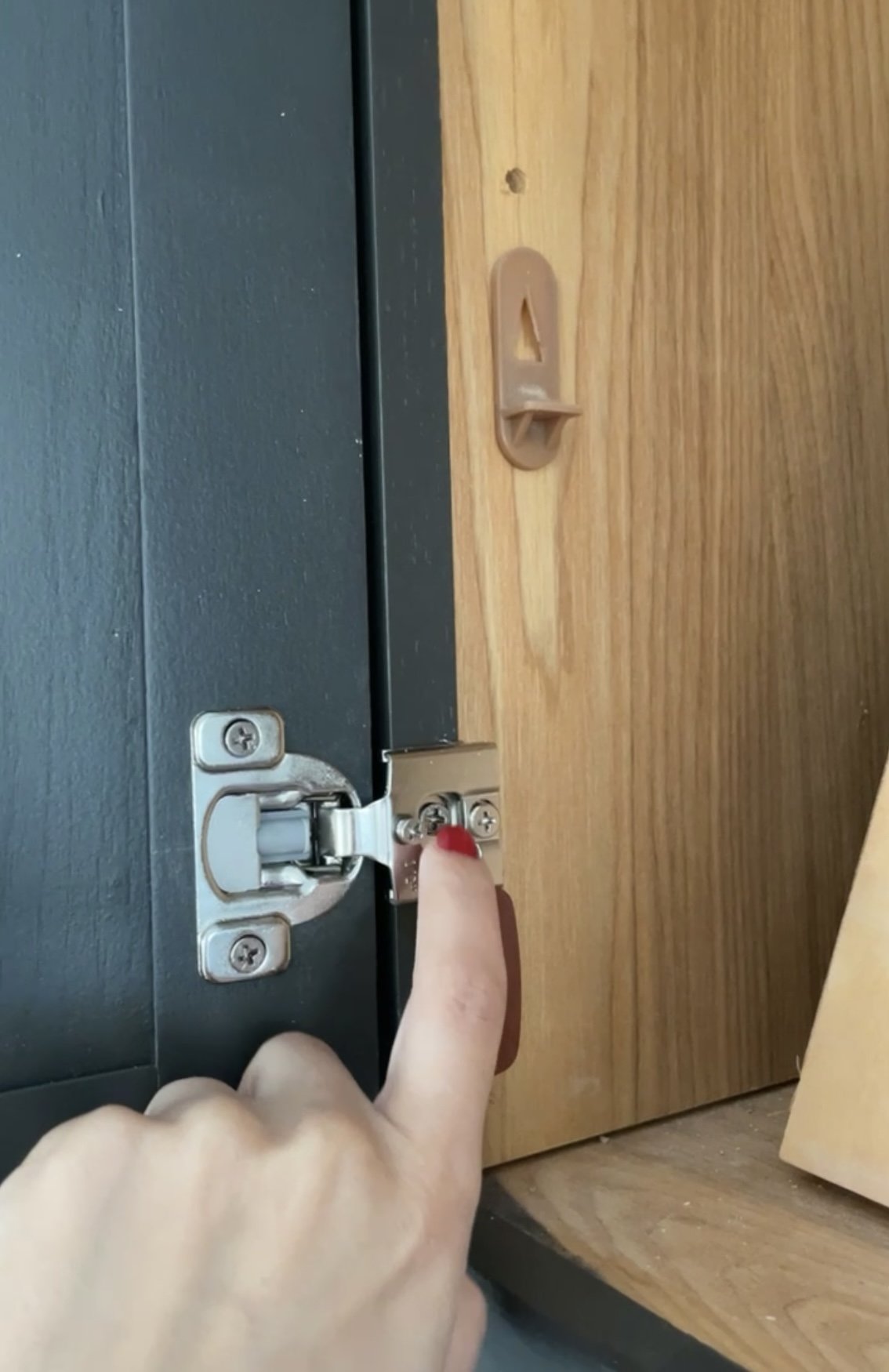 Featured image for the how to install concealed hinges guide