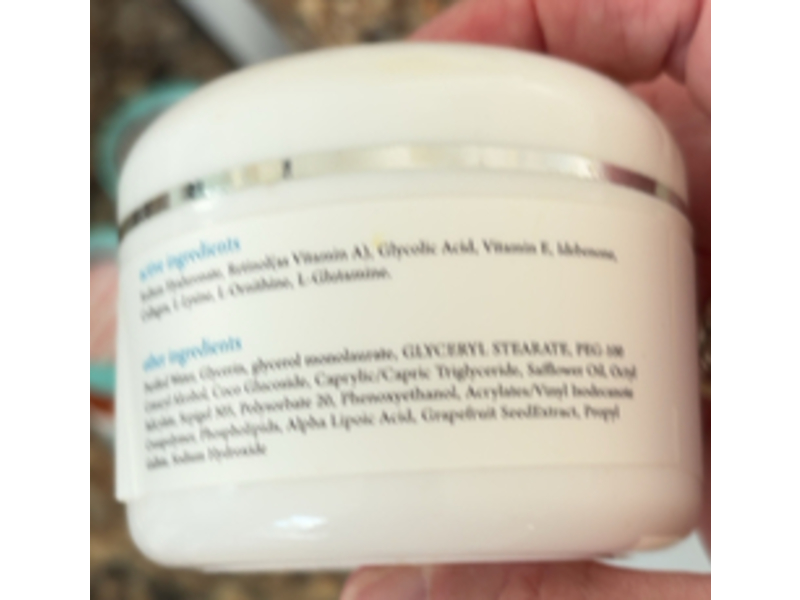 An application scenario or product detail of hygieia crepe repair cream - Image 22