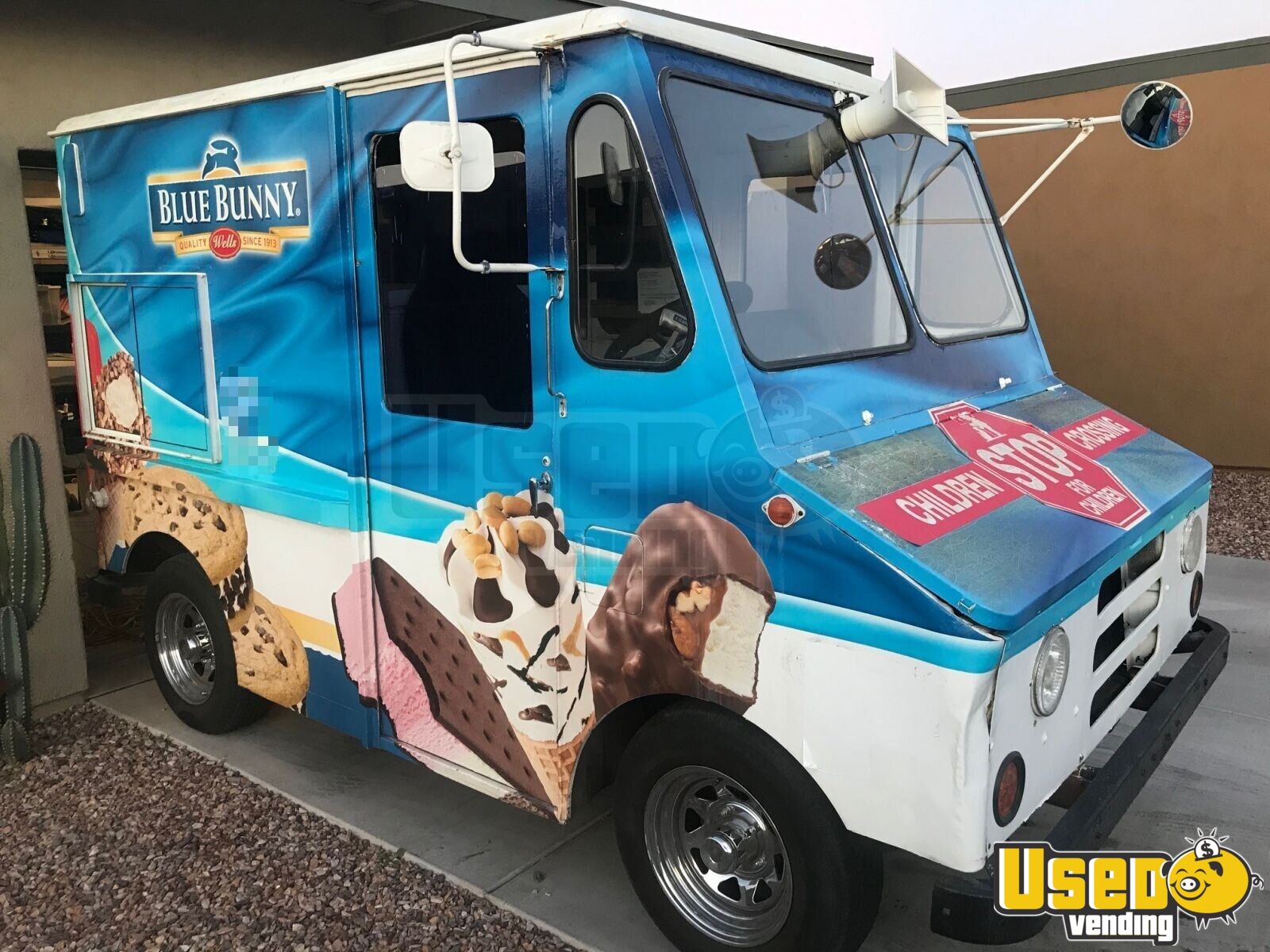 An application scenario or product detail of ice cream van for sale - Image 6