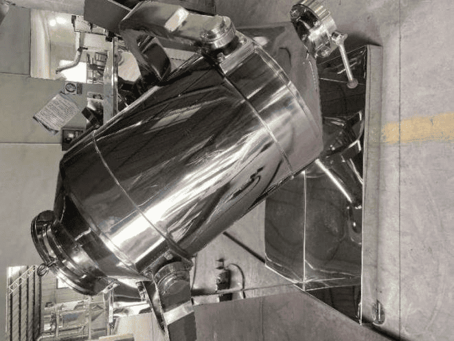 An application scenario or product detail of industrial powder blender - Image 19