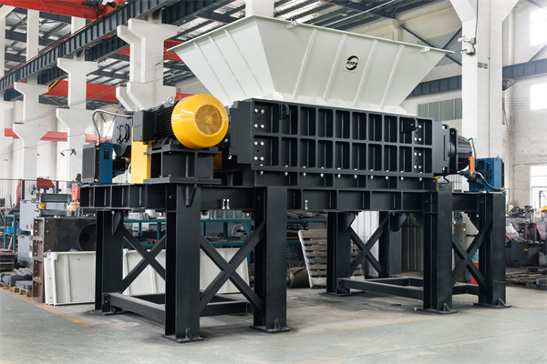 An application scenario or product detail of industrial rubber shredding applications - Image 1