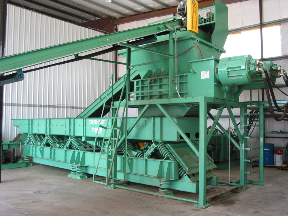 An application scenario or product detail of industrial rubber shredding applications - Image 8