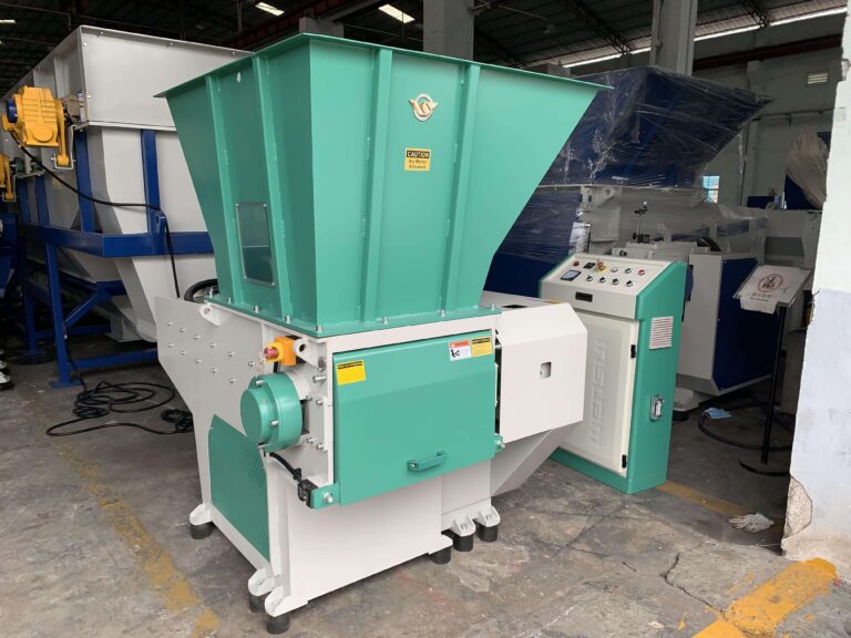 Featured image for the industrial rubber shredding applications guide