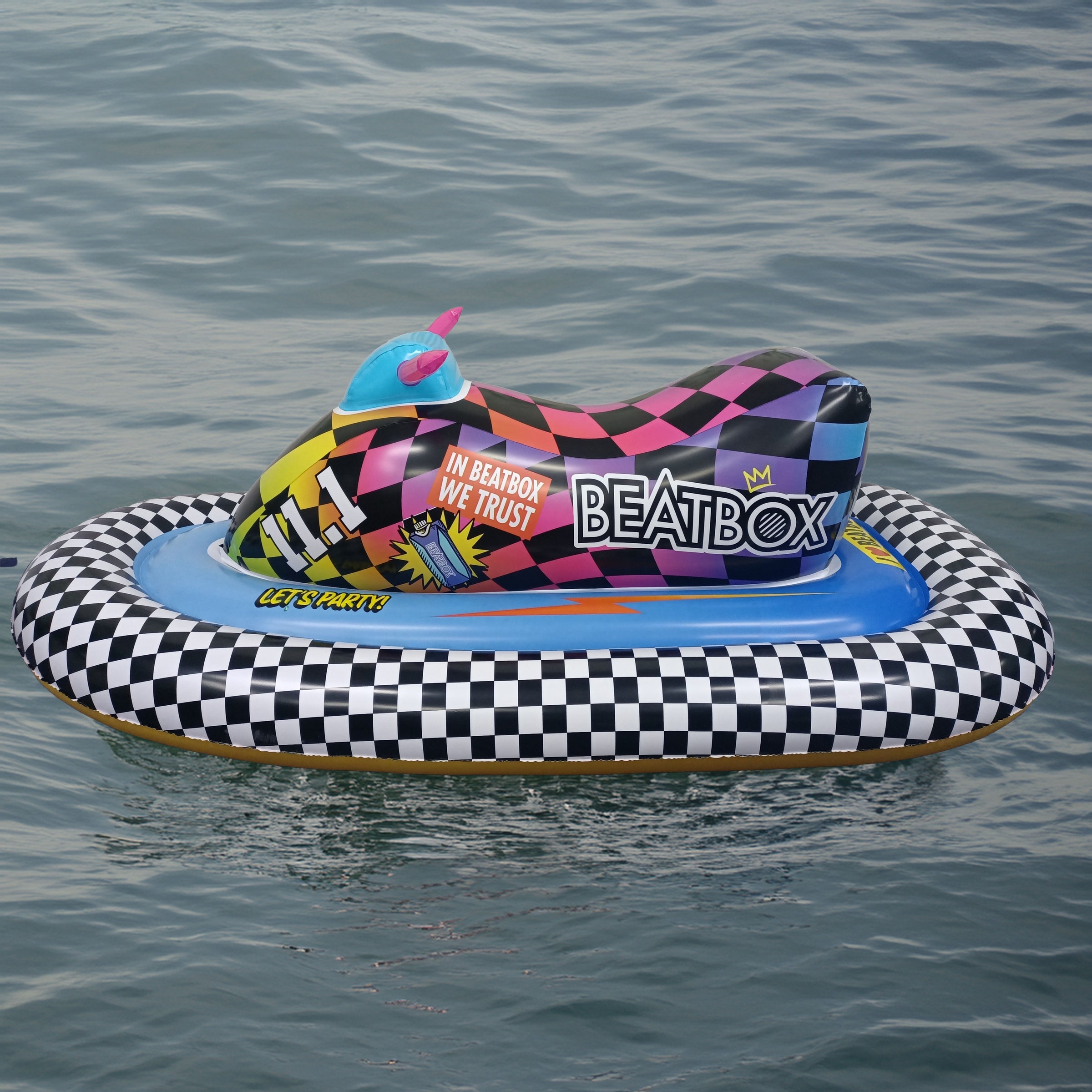 An application scenario or product detail of inflatable jet ski - Image 2