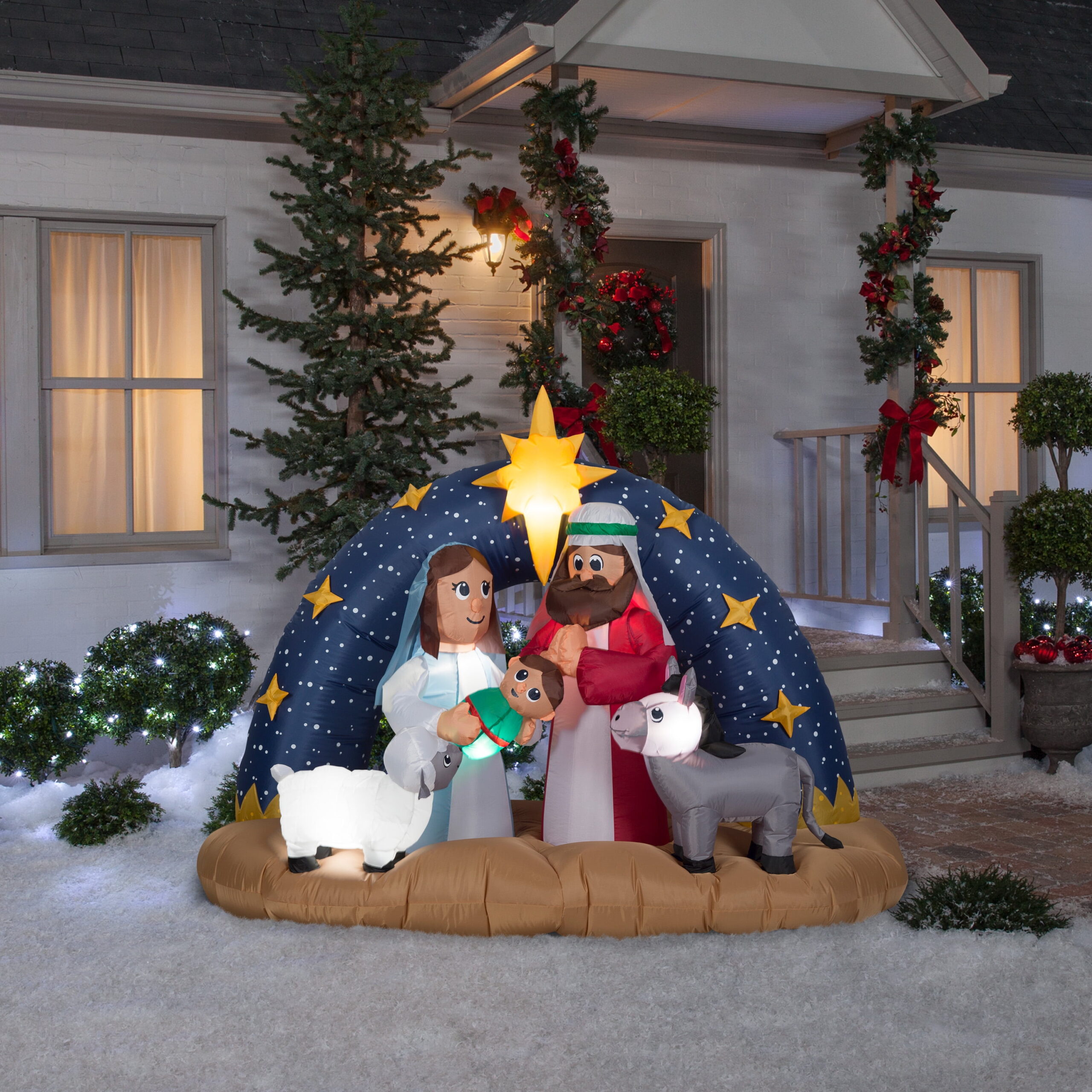 An application scenario or product detail of inflatable nativity scene - Image 4