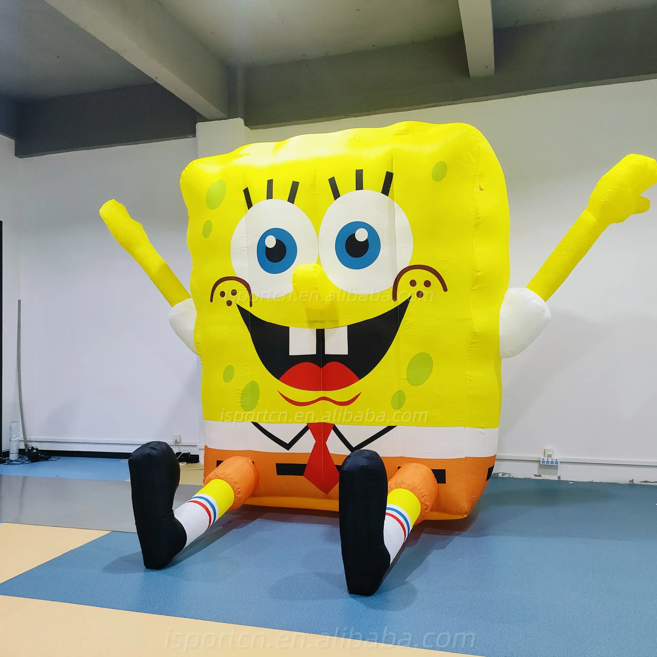 An application scenario or product detail of inflatable spongebob costume - Image 15