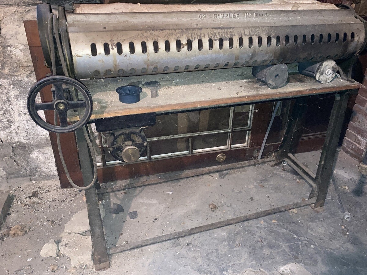 An application scenario or product detail of ironer for sale - Image 15